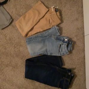 3 pairs of gap pants